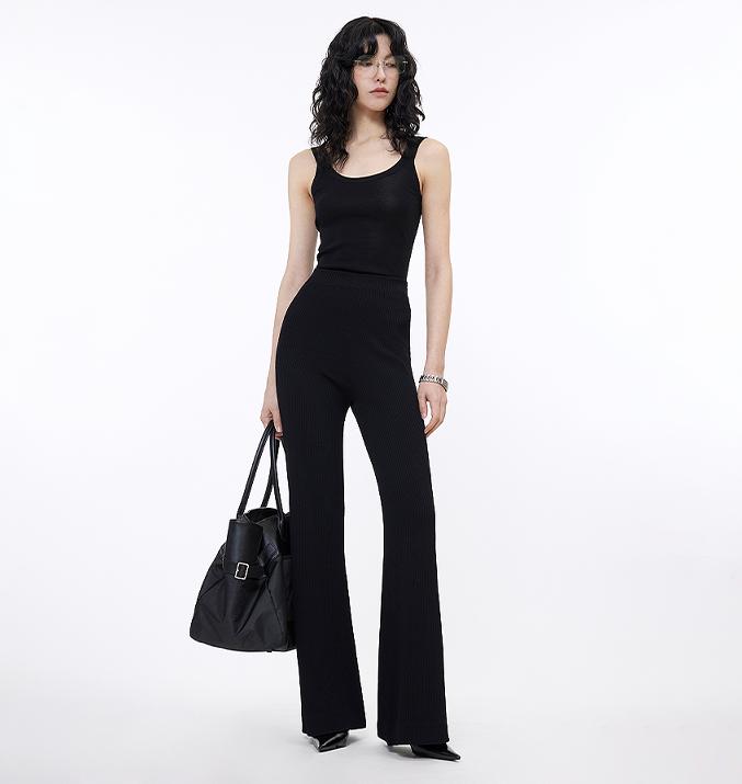 Drape Knit Flare Trousers