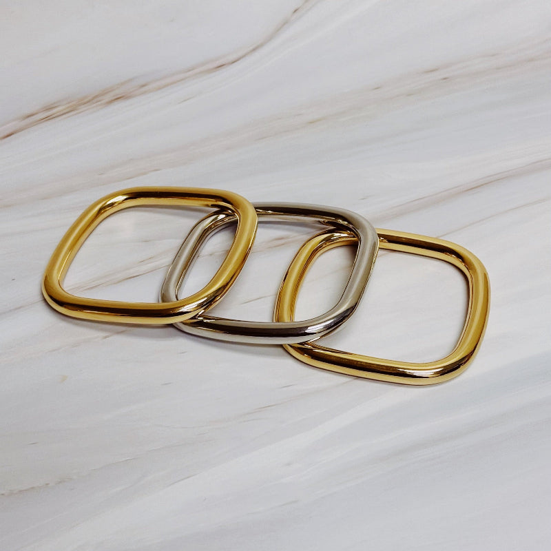 Air Light Square Bangle Set
