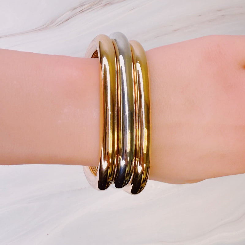 Air Light Square Bangle Set