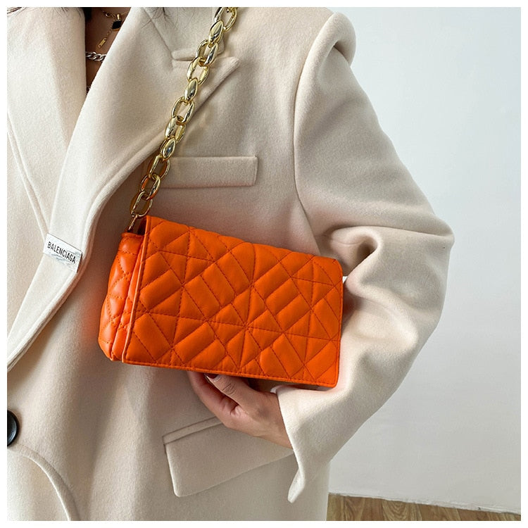 Plaid Chain Shoulder Bag