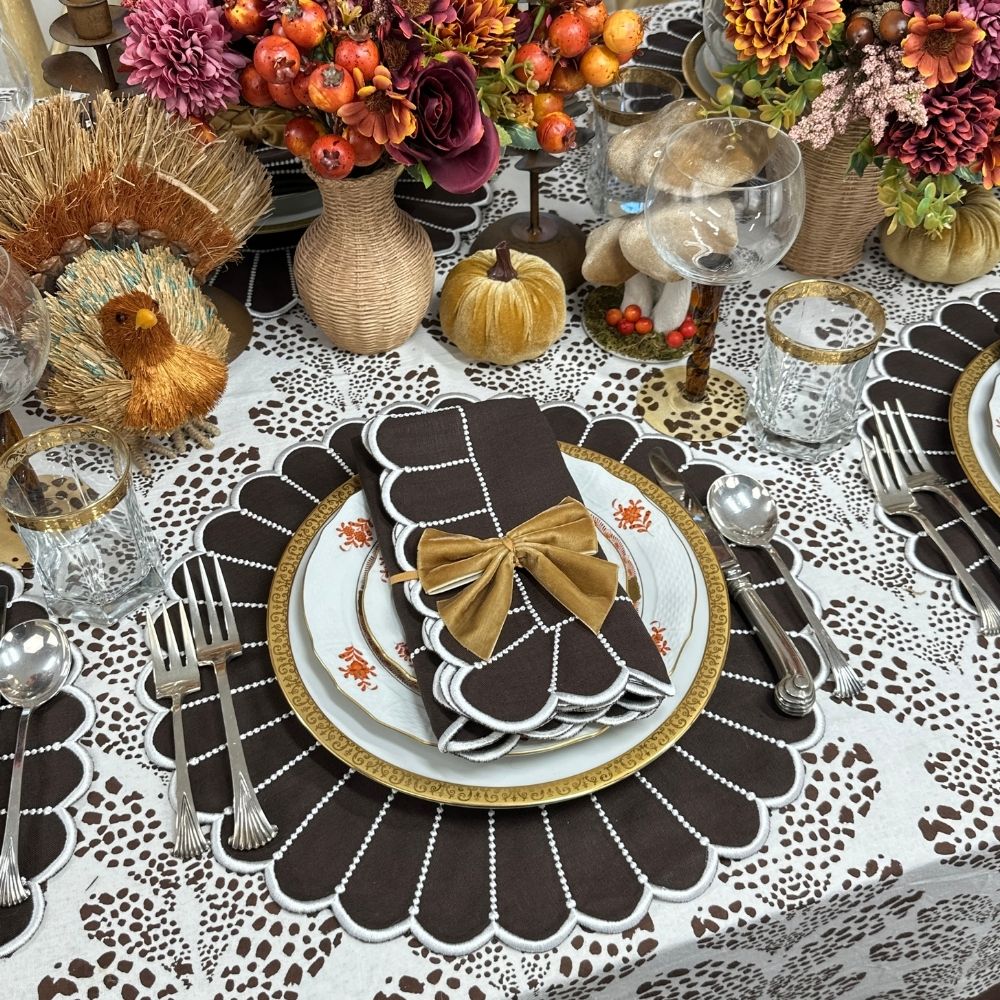 Gold: Velvet Bow Napkin Ties - (Set of 4)