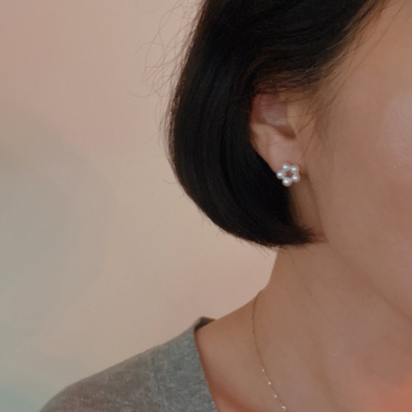 Pearl Flower Stud Earrings