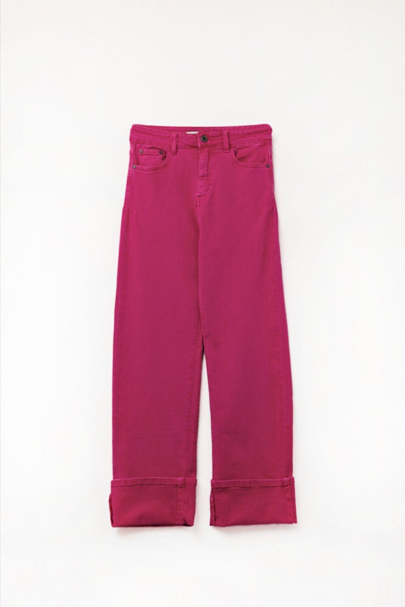 Magenta Cropped Straight Jeans